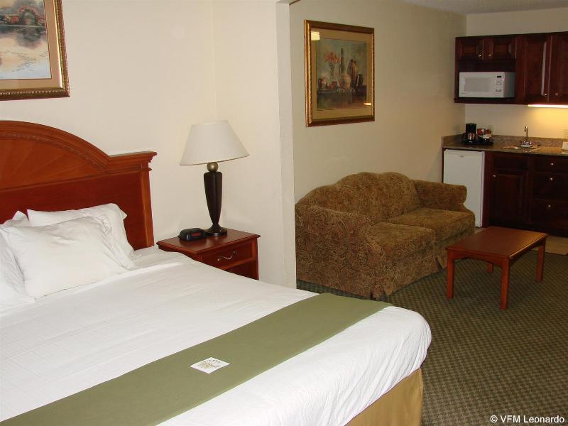 Holiday Inn Express Hotel & Suites Elkhart-South Extérieur photo